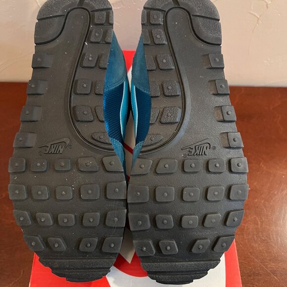 Women's Nike MD Runner 2 Green Abyss/GMM BL-Electric Green - Size 7 - Picture 6 of 7